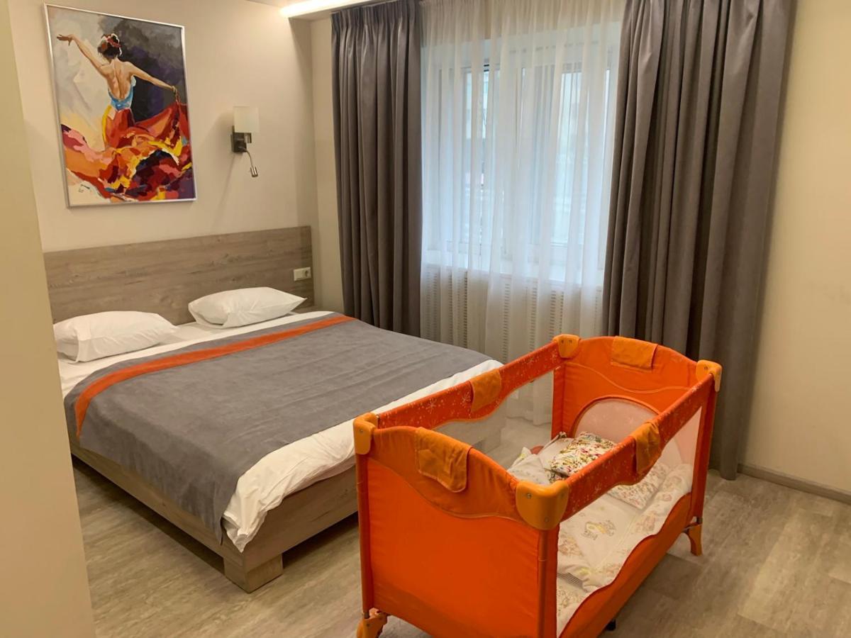 Arena Apartments เคียฟ ภายนอก รูปภาพ