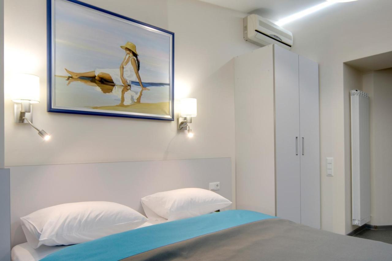 Arena Apartments เคียฟ ภายนอก รูปภาพ
