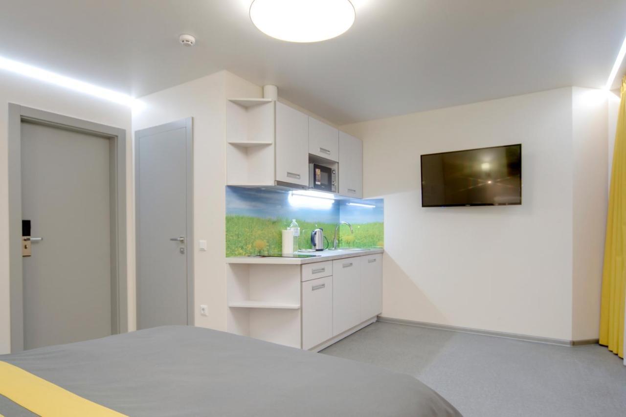Arena Apartments เคียฟ ภายนอก รูปภาพ
