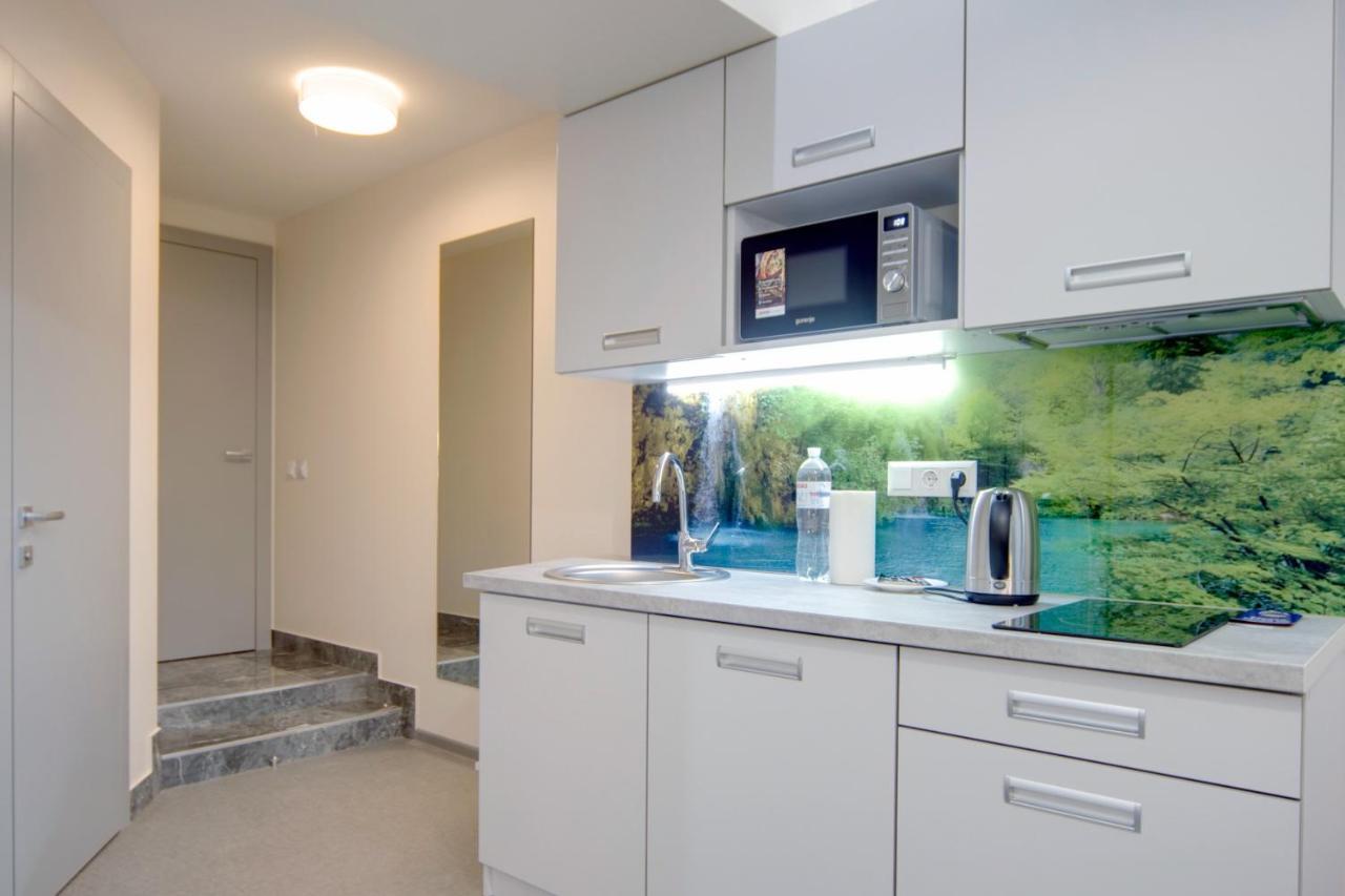Arena Apartments เคียฟ ภายนอก รูปภาพ